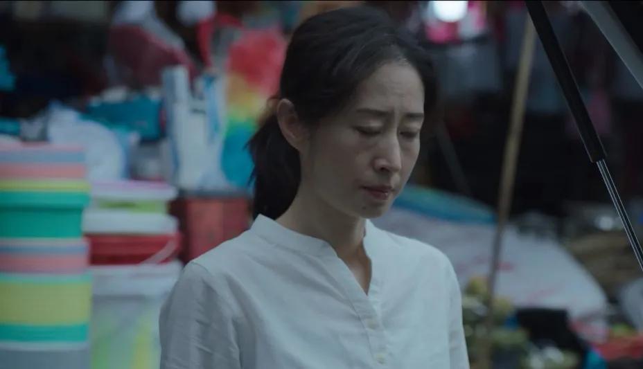 塵封十三載：看完原著才懂衛(wèi)崢嶸為何調(diào)離刑警隊，和白曉芙有關(guān)(圖1)
