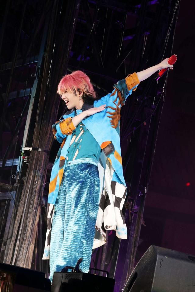 華晨宇《風之?！费莩獣跋善贰眴吻鶯IVE曝光(圖3)