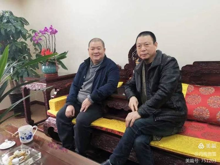 博采萬(wàn)象貫古通今，筆神墨仙傳承千年——記中國(guó)抄經(jīng)第一人，萬(wàn)福圖騰創(chuàng)始人江南余良先生(圖3)