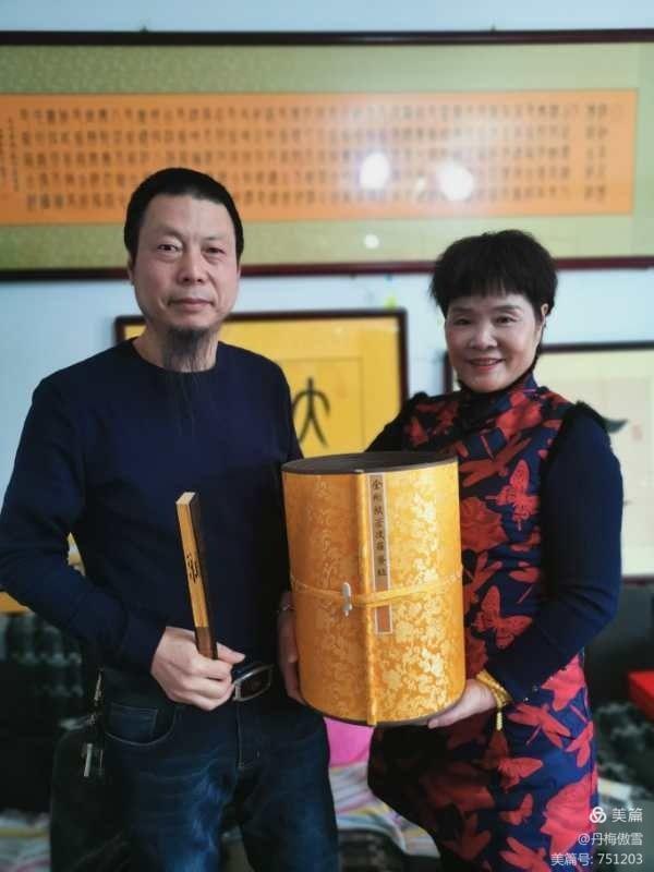 博采萬(wàn)象貫古通今，筆神墨仙傳承千年——記中國(guó)抄經(jīng)第一人，萬(wàn)福圖騰創(chuàng)始人江南余良先生(圖22)