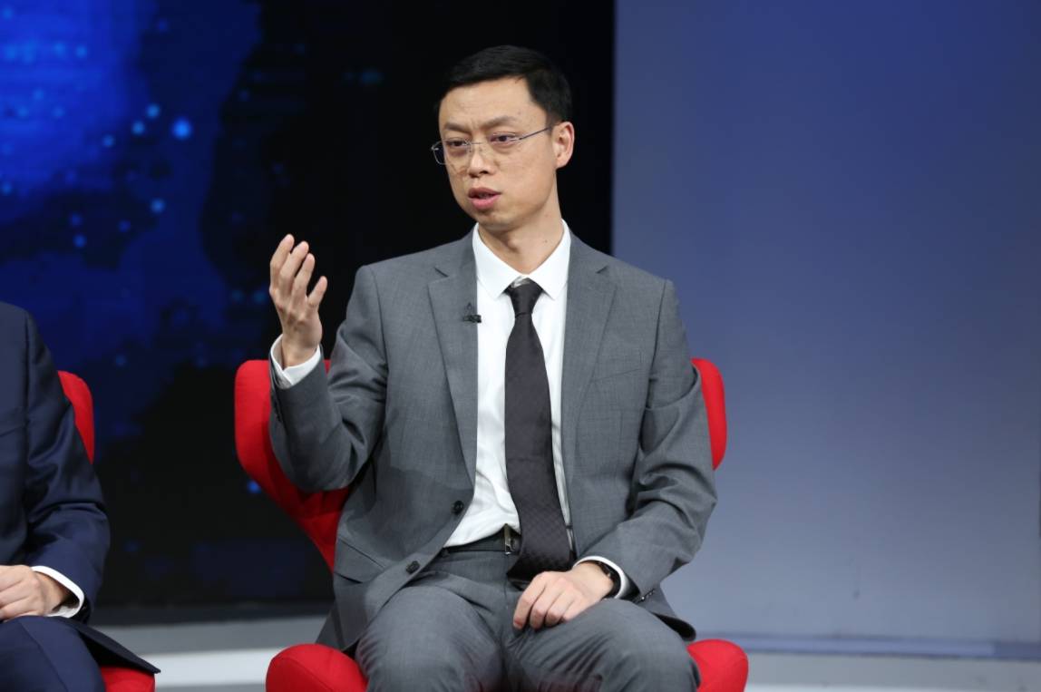 
			央視《對話》探討AI+未來大猜想，智譜AI張鵬直言看到大模型賦能行業(yè)的“曙光”
		(圖2)