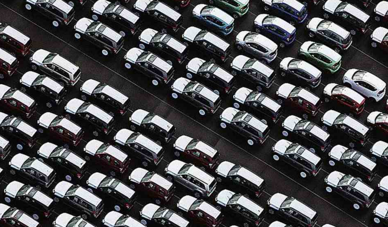 這家車企巨頭在中國的60年，我們一路看下來就好比“看山三重境界”