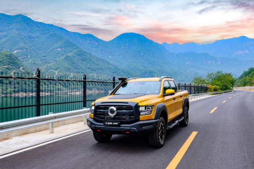 2.4T長(zhǎng)城炮全性能家族攜消防炮強(qiáng)勢(shì)登陸廣州車(chē)展(圖7)
